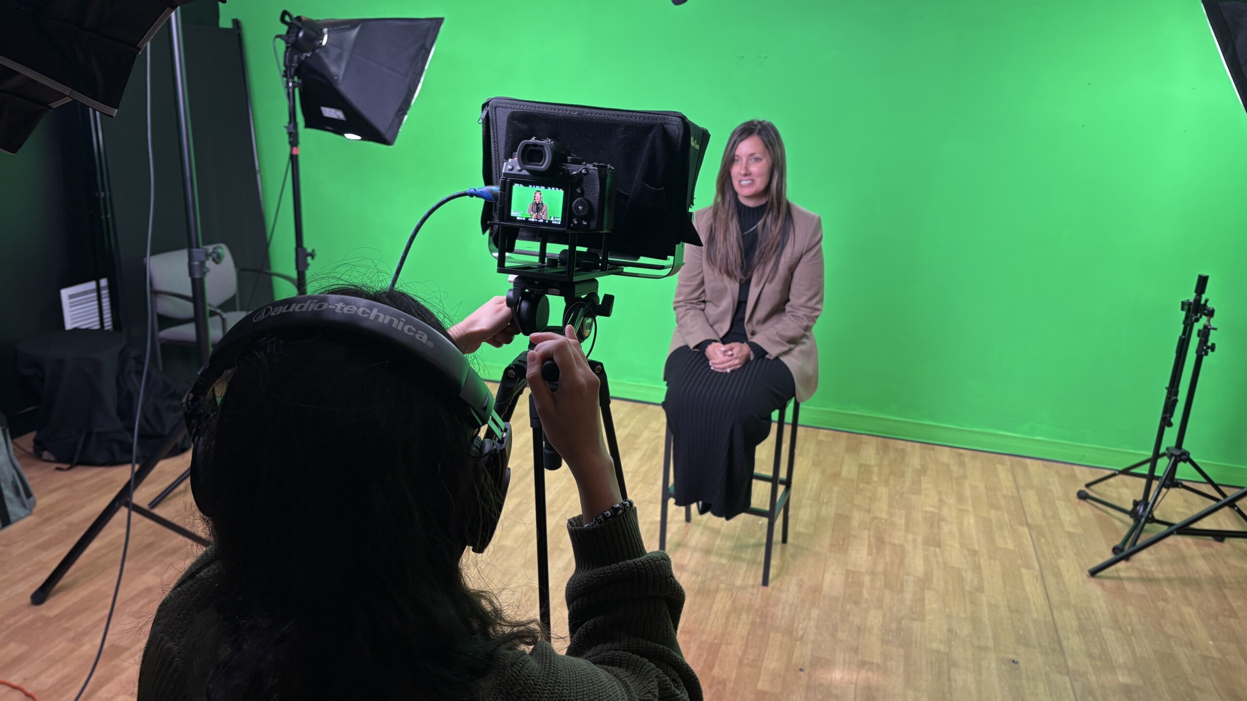 Green-screen shoot in the UnoDeuce broadcast studio